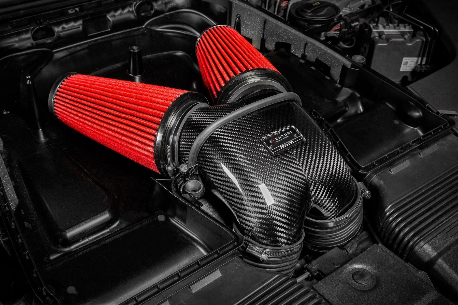 Eventuri Carbon Fibre Intake System - Lamborghini Urus